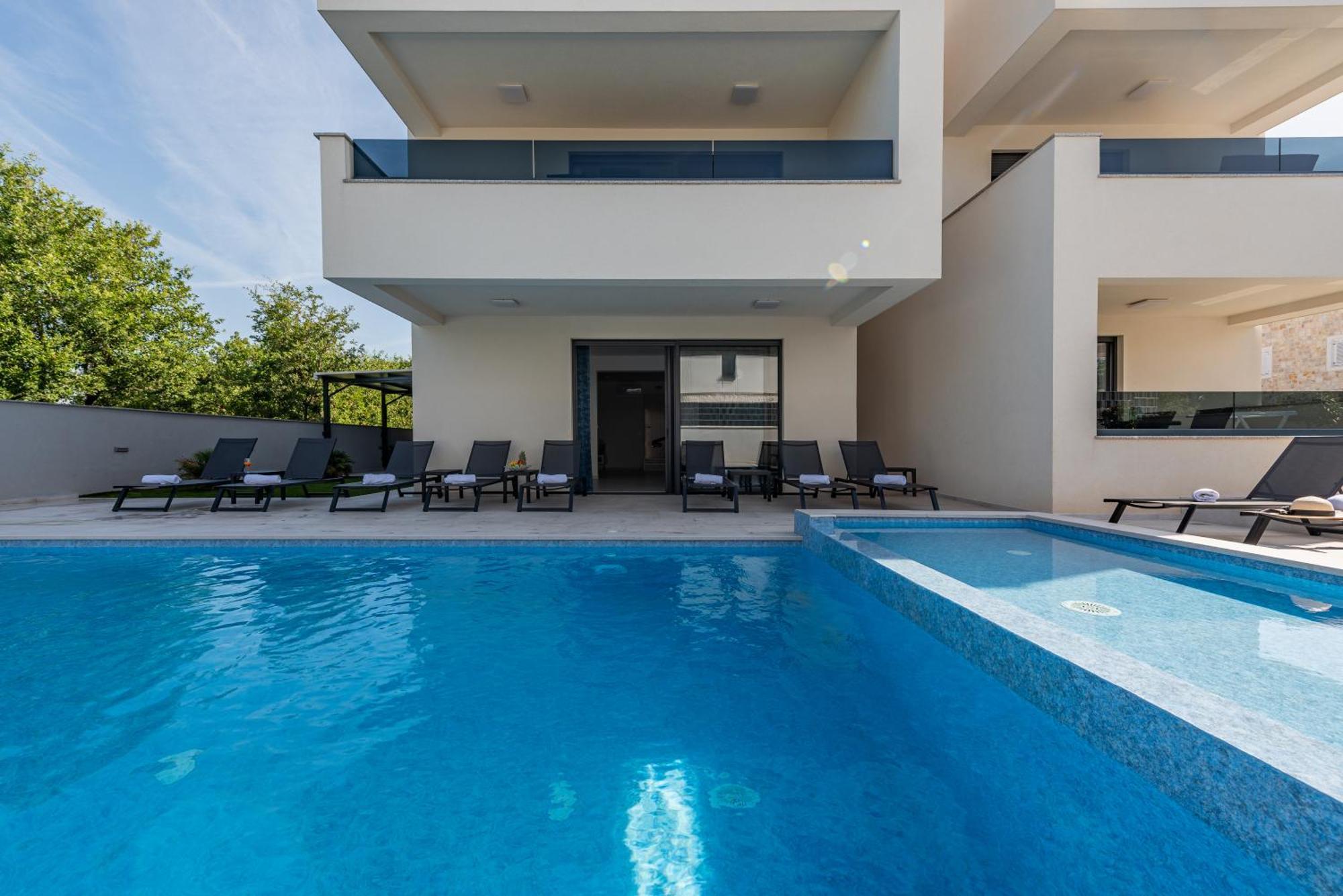 زاتون Apartments Menalo Elegance المظهر الخارجي الصورة